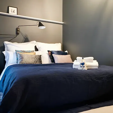 Cora Apartment *